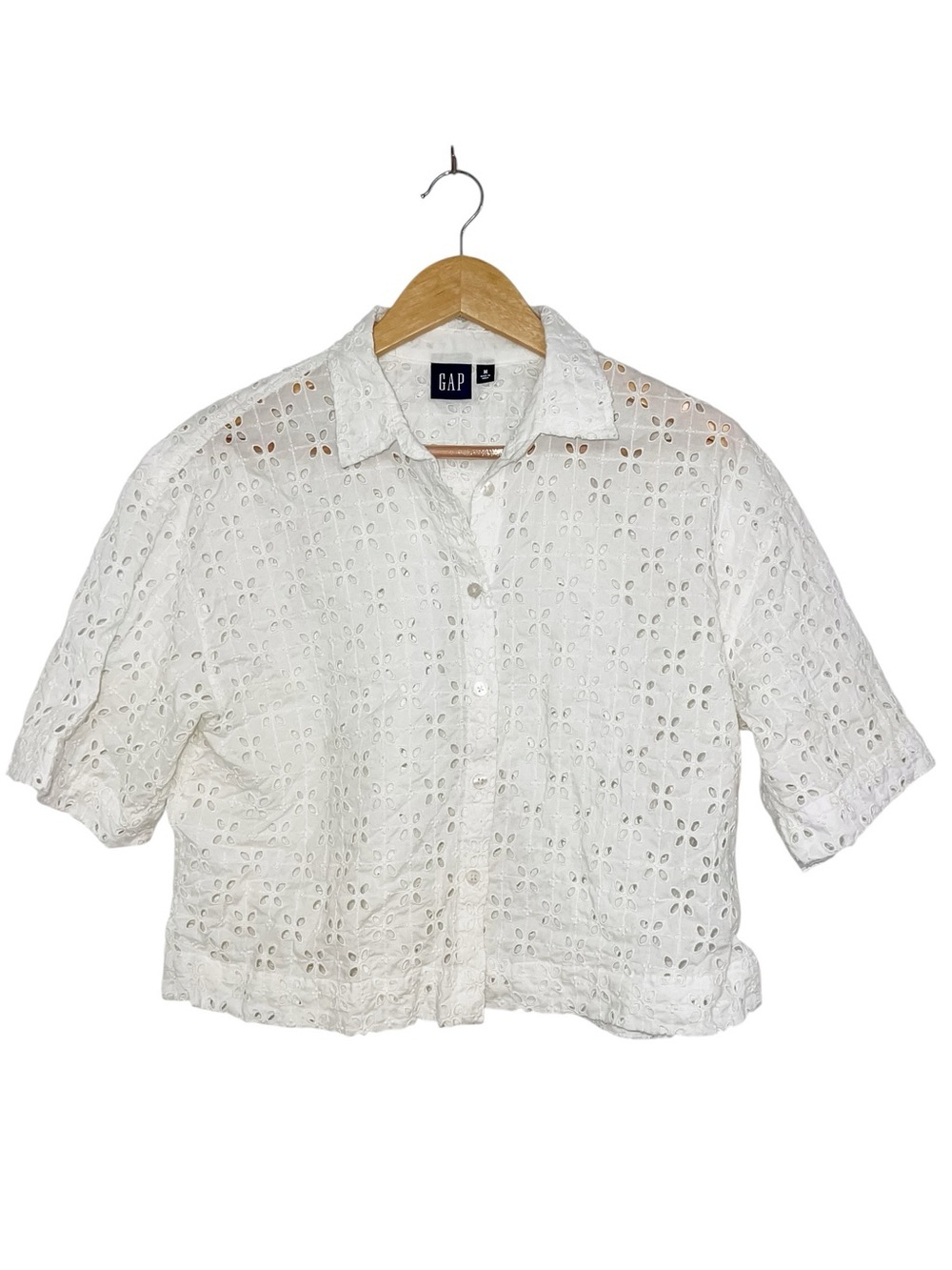 NEW GAP Eyelet Lace Button Down Short Sleeve Shirt White